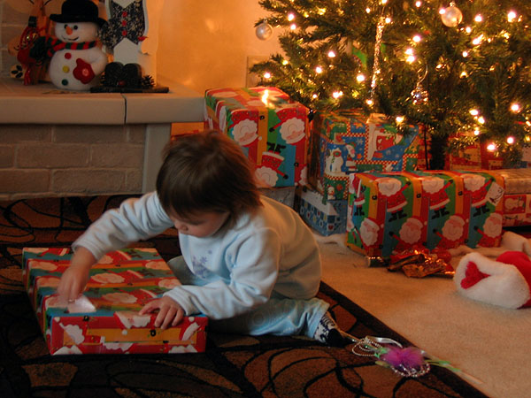 jess_open_gift.jpg