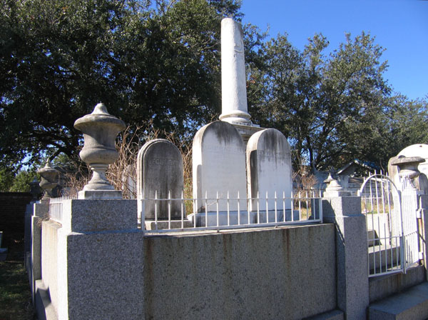 Lafayette Cemetery No 1_487294145_o