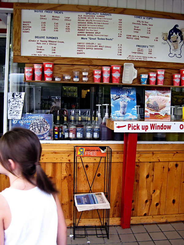inside_tastee_freeze