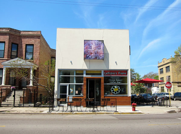 09_logan_square_letizias