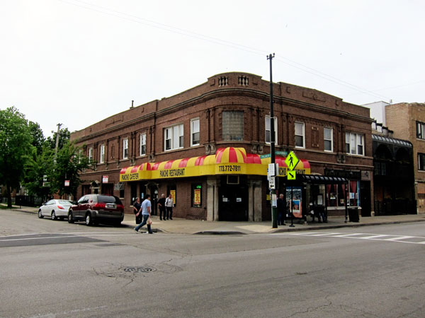 105_logan_square_panchos