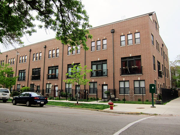 109_logan_square_condos