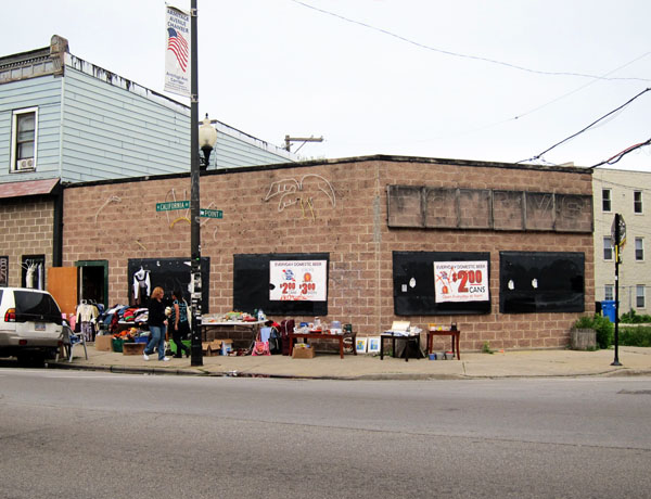 110_logan_square_ronnys