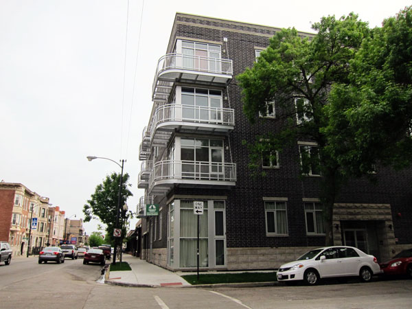 112_logan_square_condos