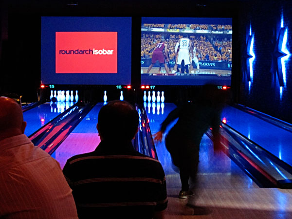 Lucky+strike+bowling+chicago