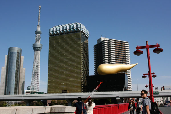 asahi_beer_towers_sumida_river_bridge
