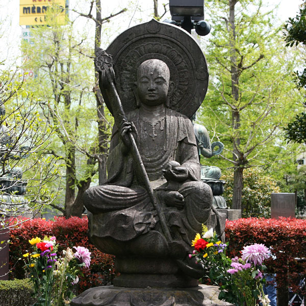 senso-ji_statue