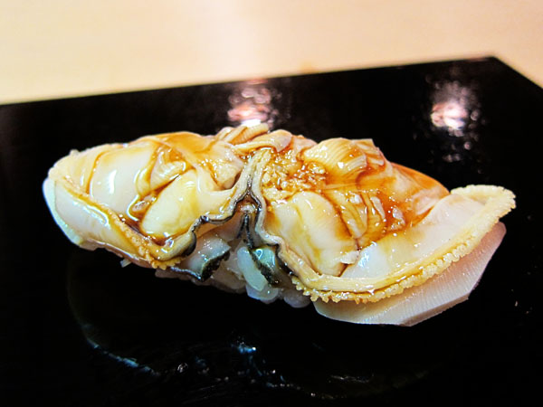 07_sukiyabashi_jiro_boiled_clam