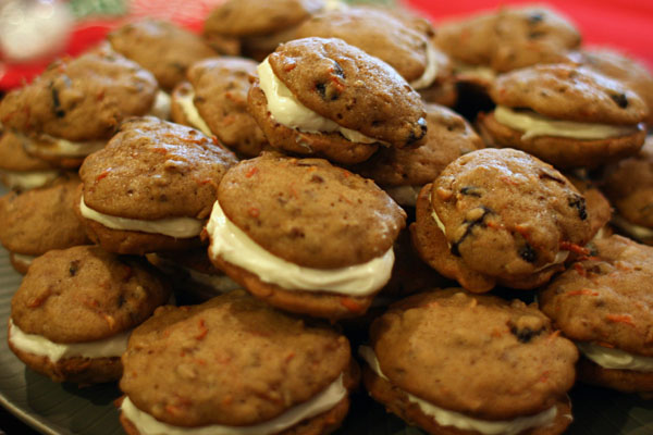 carrot_cake_sandwich_cookies